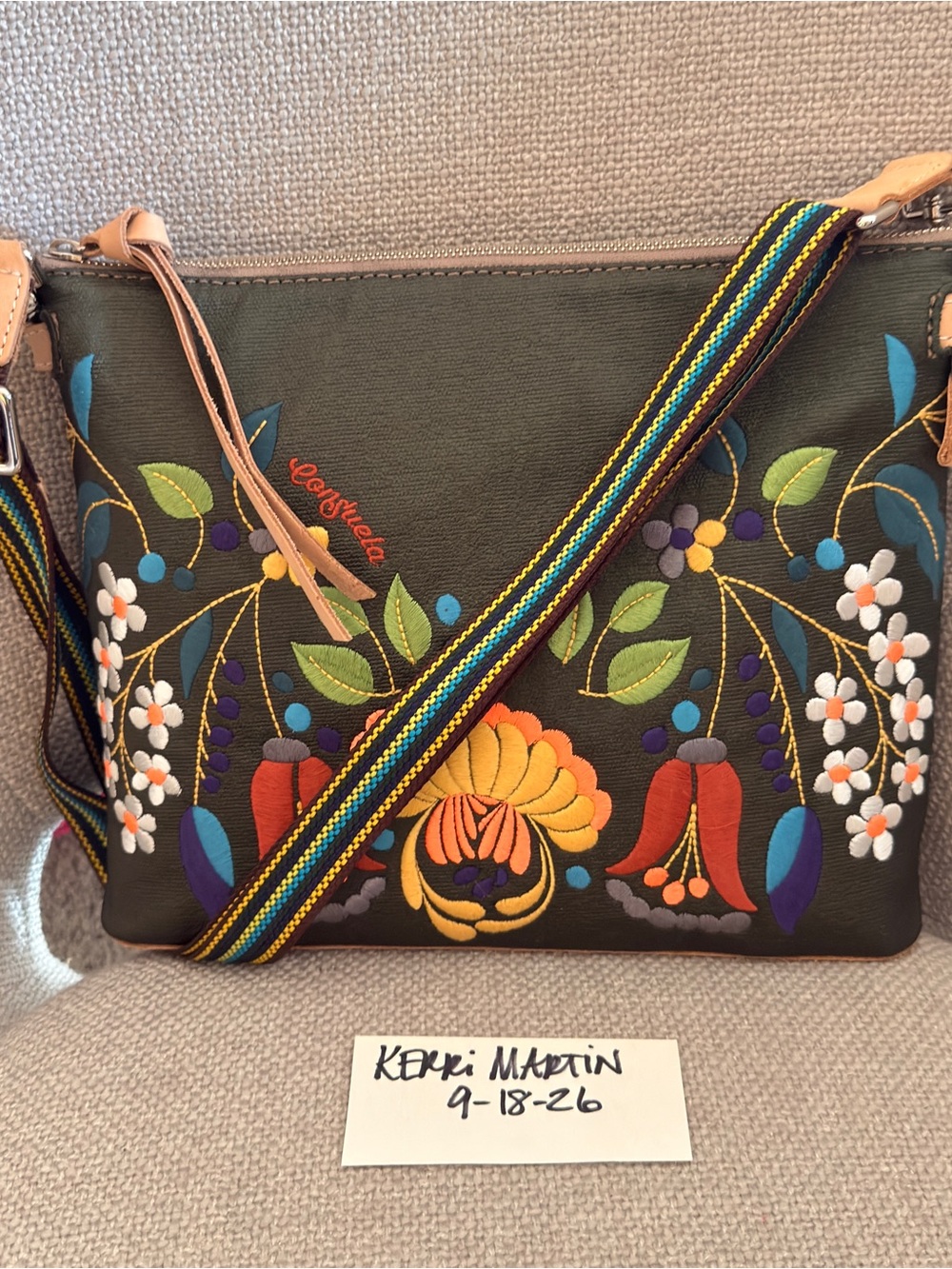 Consuela Vic Downtown Crossbody NWOT, gorgeous embroidery